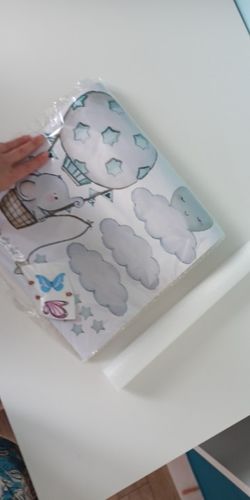 Customer photo review of Stickers Éléphant Mongolfière