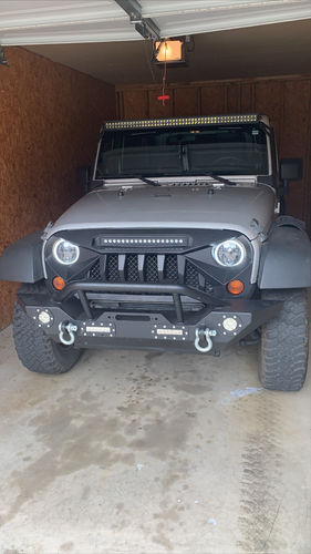 Customer photo review of Gladiator Grille w/ LED Off-Road Lights ( 07 - 18 Jeep Wrangler JK )