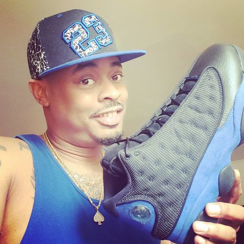 Customer photo review of Air Jordan 13 “Black Hyper Royal” Early Pairs
