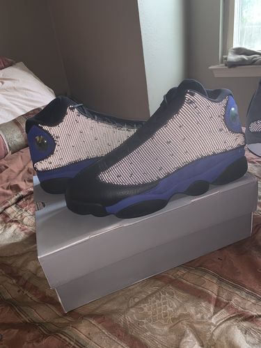 Customer photo review of Air Jordan 13 “Black Hyper Royal” Early Pairs