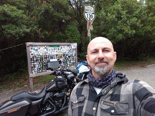 Customer photo review of RETRATO EM ARQUIVO DIGITAL FAMILIA AMARELA