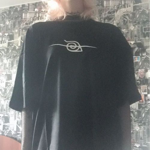 Customer photo review of Itachi Uchiha - Streetwear T-shirt