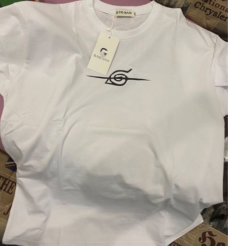 Customer photo review of Itachi Uchiha - Streetwear T-shirt