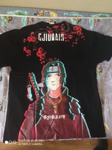 Customer photo review of Itachi Uchiha - Streetwear T-shirt