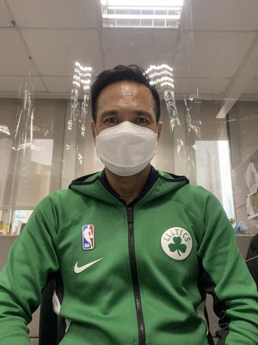 Customer photo review of Nike Boston Celtics Showtime Nike Therma Flex NBA Hoodie