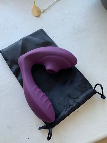 Customer photo review of Suctional Vibrator