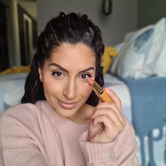 Customer photo review of Lipstick