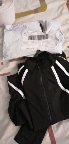 Customer photo review of Combinaison noir avec jeu de transparence