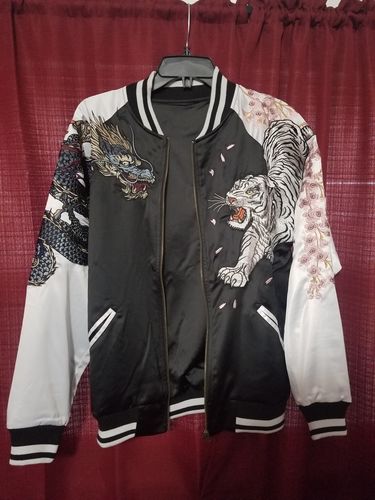 Customer photo review of Four Legendary Creatures Sukajan Souvenir Jacket