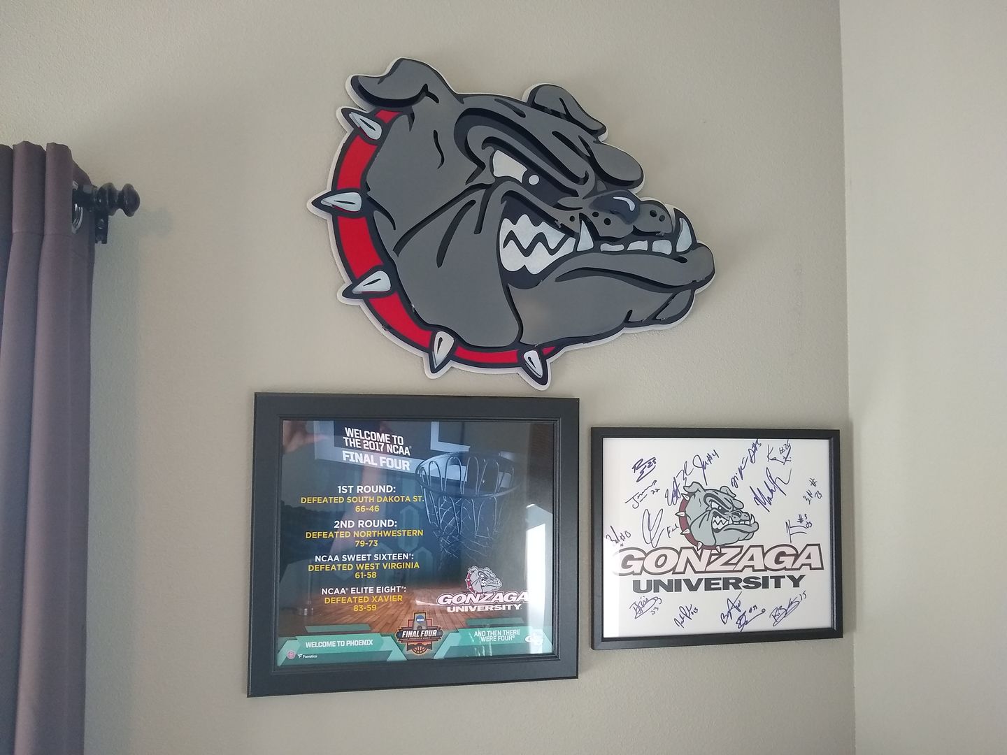 Customer photo review of Gonzaga University Bulldog 3D Vintage Metal Art