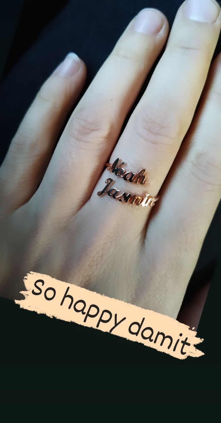 Customer photo review of LOANYA Ring mit zwei personalisierten Namen