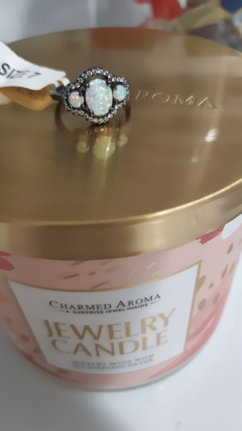 Customer photo review of Surprise Candle - 925 Sterling Silver Jewelry Collection