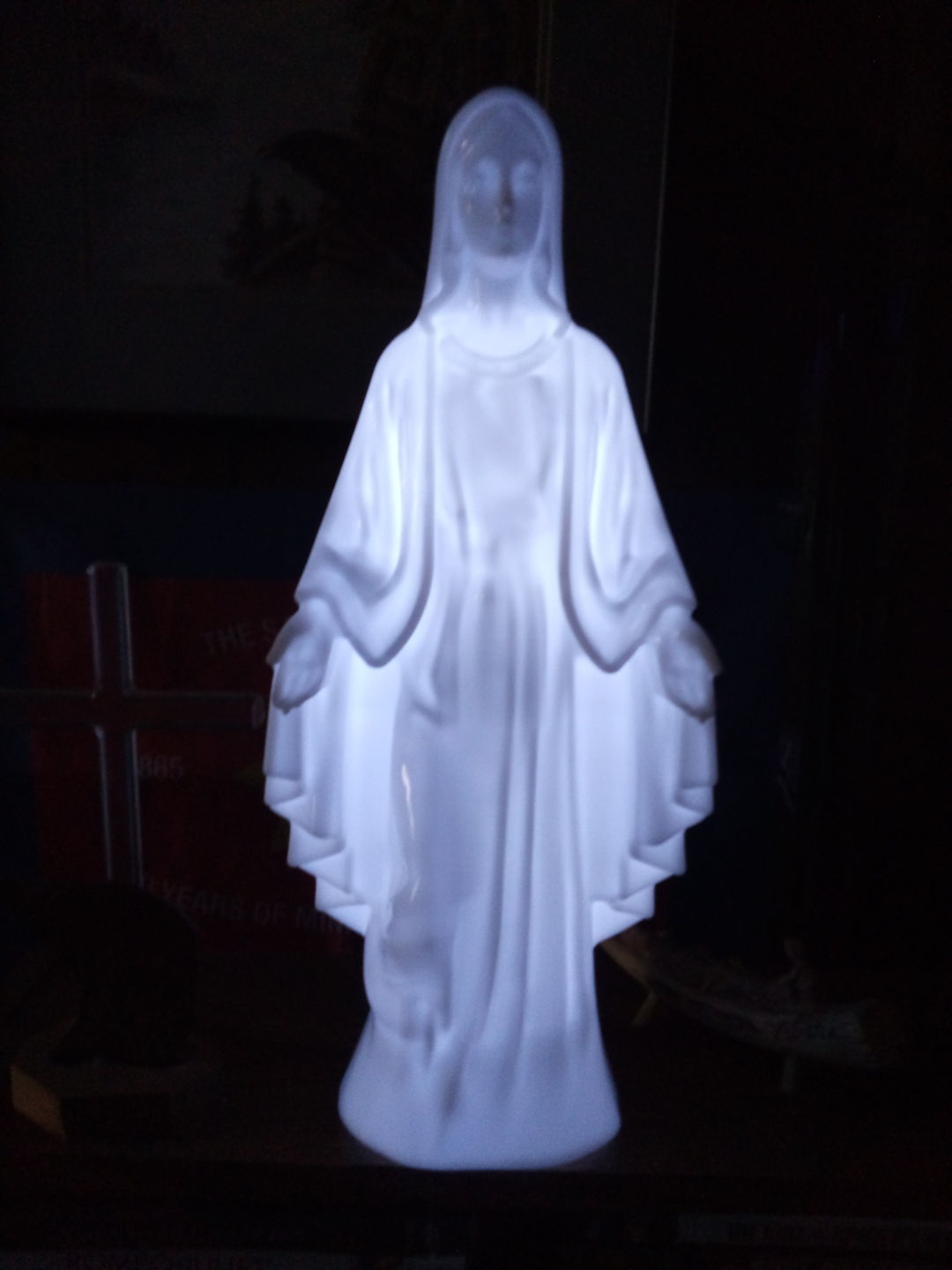 Customer photo review of Eternal Light Blessed Mary