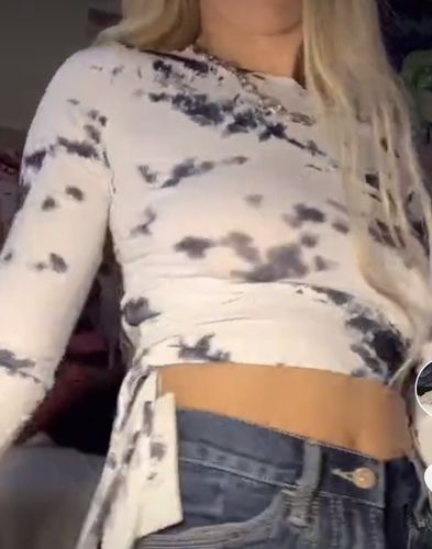 Customer photo review of Long sleeve tie dyed drawstring T shirt