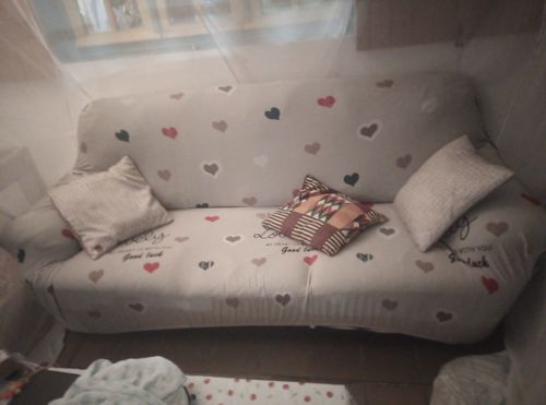 Customer photo review of Lovely - Housses Extensibles de Fauteuil et Canapé - La Maison des Housses