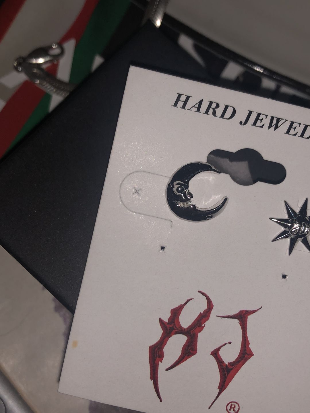 Customer photo review of 'LUNA' LUNATIC LUNAR EARRING (STUD)