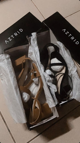 Customer photo review of B1T1 Adele Tan