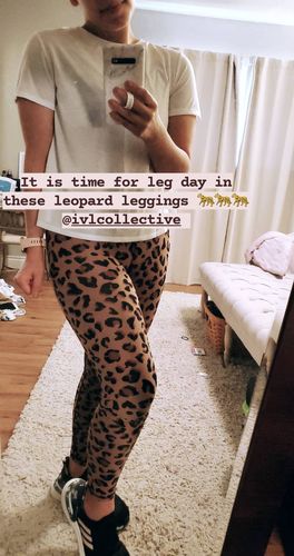 Customer photo review of Into The Wild Legging