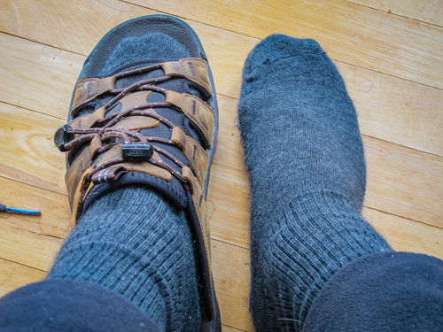 Customer photo review of J.B. Field's Men's Cashmere/Merino Wool Blend "Non-binding" Sock