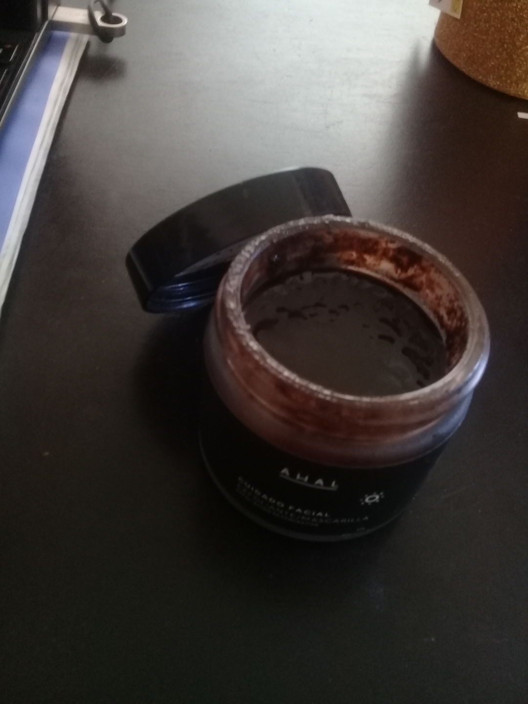 Customer photo review of Exfoliante / Mascarilla Facial de Tepezcohuite y 5 arcillas