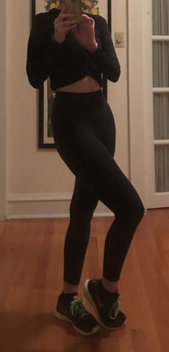 Customer photo review of Long-Sleeve Twisted Top - Black