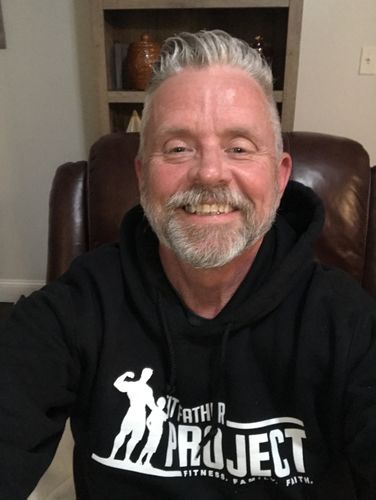 Customer photo review of FIT FATHER CLASSIC HOODIE