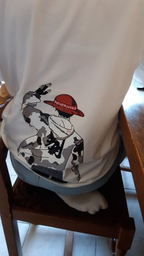 Customer photo review of One piece - Luffy Streetwear Tee