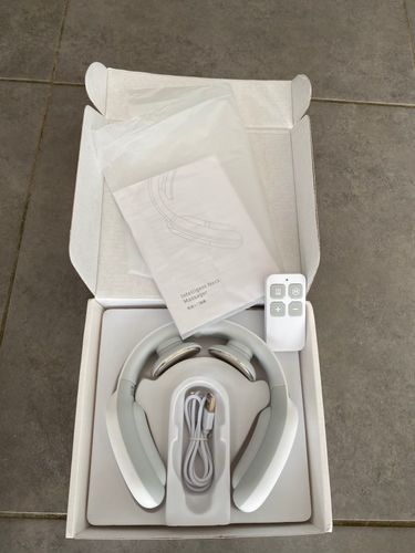 Customer photo review of Electric Wireless Smart Neck and Shoulder Massager with Pulse and Heat