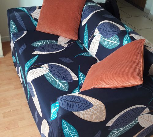 Customer photo review of Peacock - Housses Extensibles de Fauteuil et Canapé - La Maison des Housses