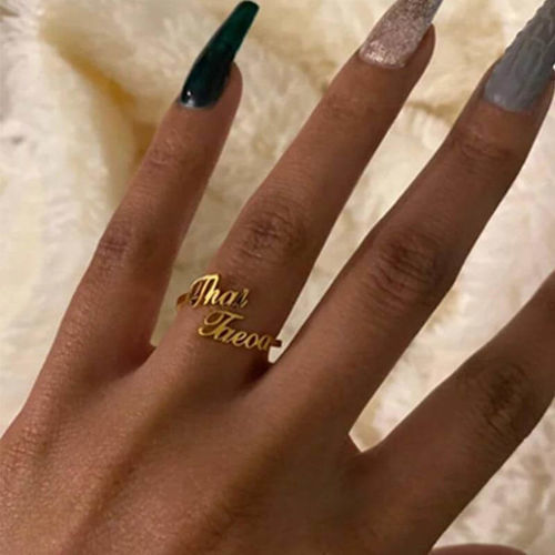 Customer photo review of LOANYA Ring mit zwei personalisierten Namen