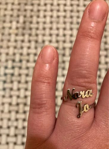 Customer photo review of LOANYA Ring mit zwei personalisierten Namen