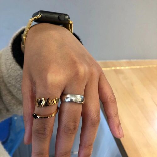 Customer photo review of LOANYA Ring mit persönlichem Namen