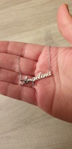 Customer photo review of LOANYA Namenskette mit persönlicher Gravur in Roségold