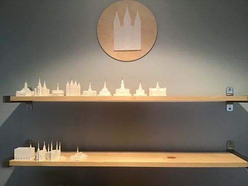 Customer photo review of Payson Utah Temple Statue