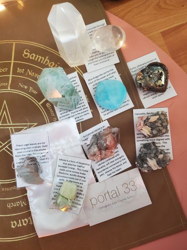 Customer photo review of Amazonite Palmstone