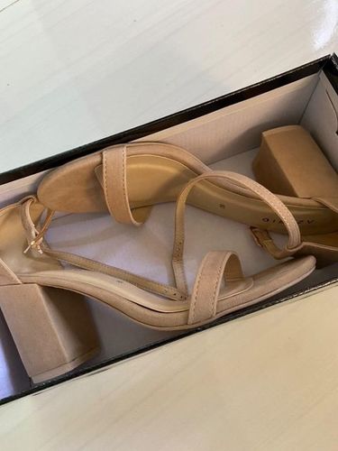 Customer photo review of B1T1 Thea Beige