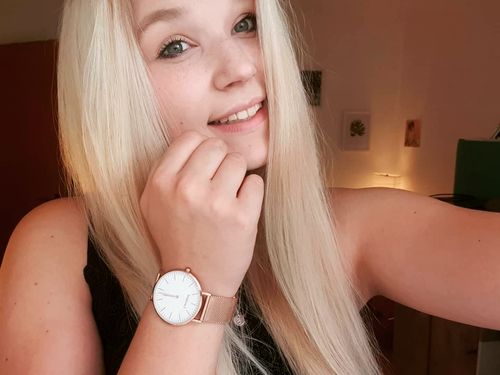 Customer photo review of World Edition Rosé Gold White