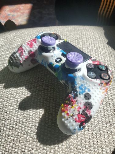 Customer photo review of Psychedelic - PS4 Controller Skin