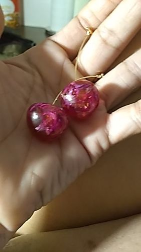 Customer photo review of Kirsch-Ohrring