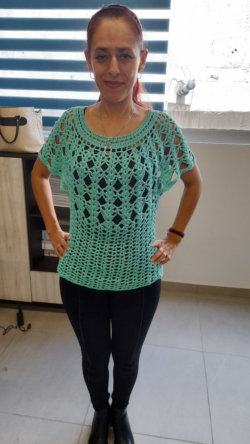 Customer photo review of Hilaza Mimosa, Marca Omega, Bolsa con 5 Madejas de 100g de 220m