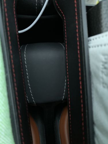 Customer photo review of Autositz Organizer Seitentasche