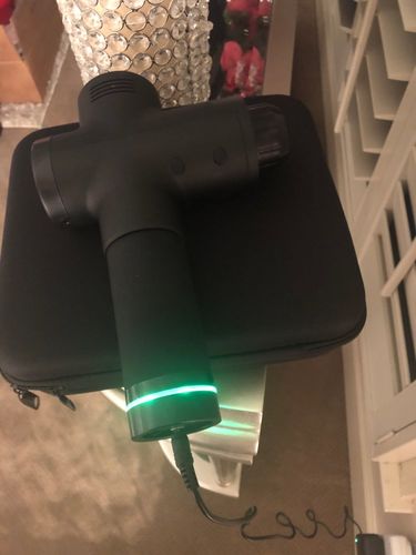 Customer photo review of ELEKJACK®  Elite- MASSAGEGUN! - Leistungsstarkes, Handmassagegerät mit 30 verschiedenen Level