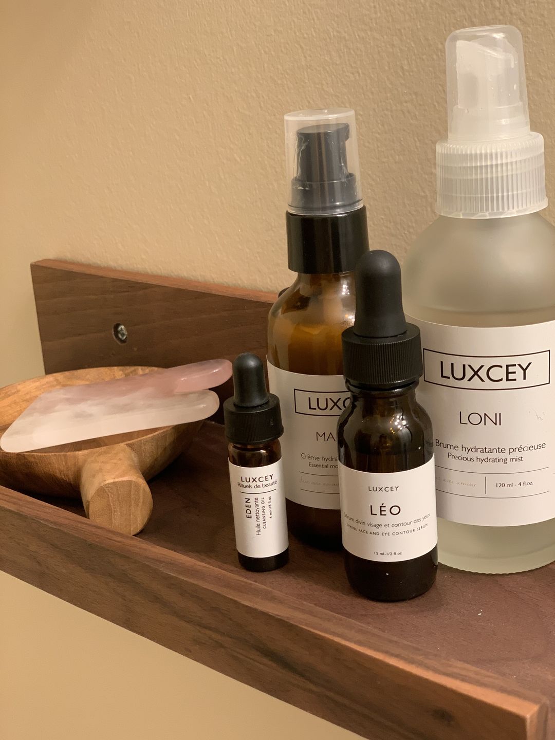Customer photo review of Loni - Precious Hydrating Mist