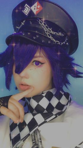 Customer photo review of DollyEye Violet