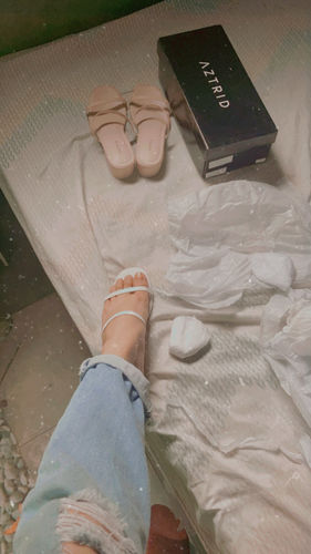 Customer photo review of B1T1 Eva White