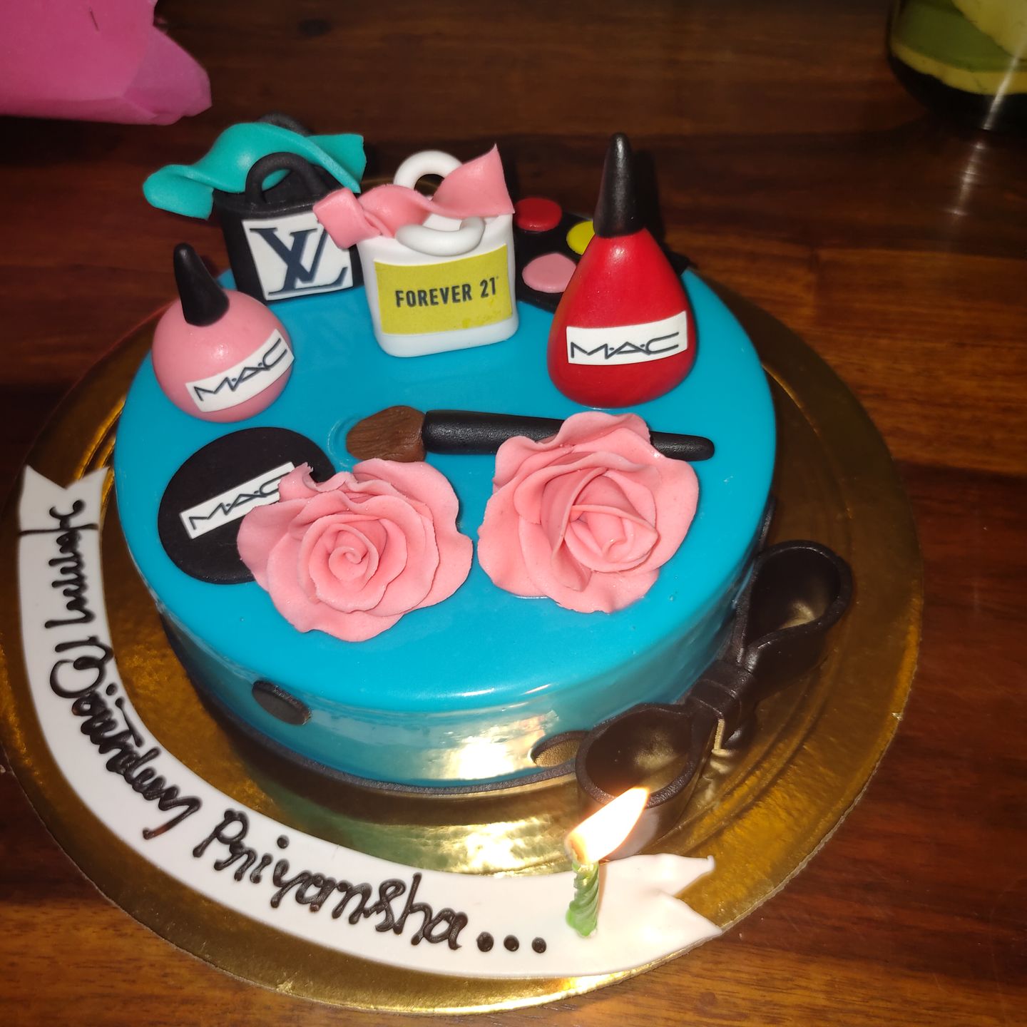 Customer photo review of Mini Fashion Cake