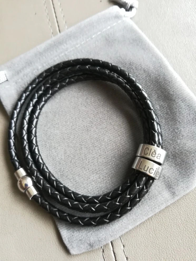 Customer photo review of LOANYA Lederarmband für Herren mit personalisierten Beads