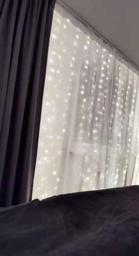 Customer photo review of BRIGHTY - der strahlend schöne Wohlfühl-Lichtervorhang!