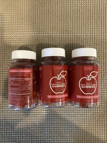 Customer photo review of Apple Cider Vinegar Gummies