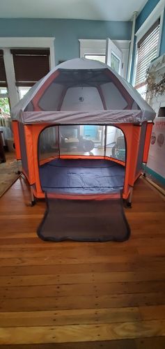Customer photo review of Pop N' Go® Playpen
